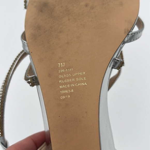 I. Miller silver rhinestone ankle strap low wedge heel sandals 7 M - Picture 7 of 8